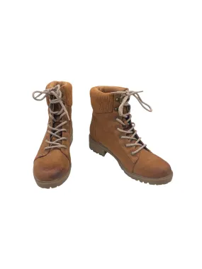 Boots Combat By Universal Thread In Bronze, Size: 8